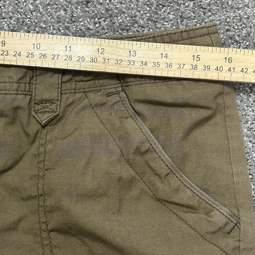 Eddie Bauer Ripstop Cargo Shorts- Women's 6 -Olive/Taupe Outdoor Hiking Camping - Picture 5 of 9